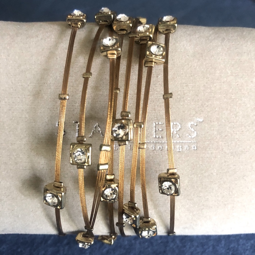 Set of 8 gold and rhinestone bangle stacking bracelets - Picture 1 of 9